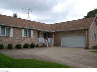 8332 Four Seasons Trl, Poland, OH 44514