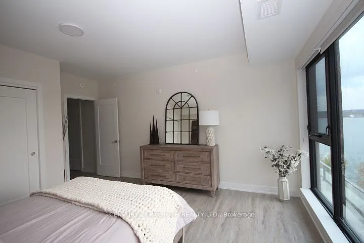 185 Dunlop St E #301 — Photo 20