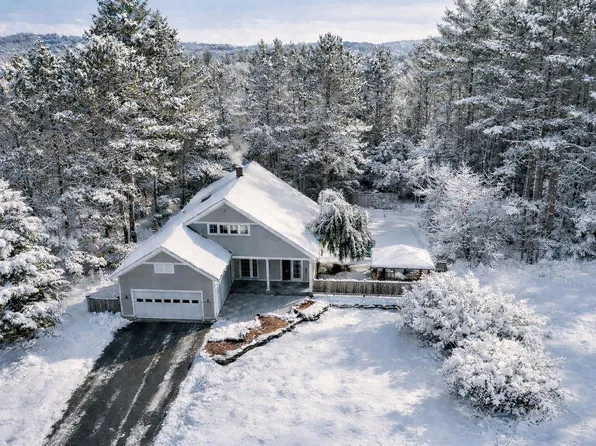 20 Cherry Lane, Newport City, VT 05855