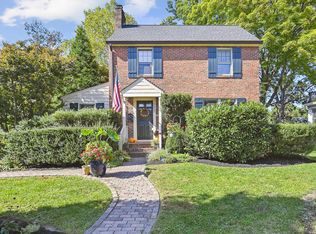 1406 N Illinois St, Arlington, VA