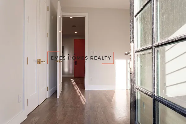 Rented by Emes Homes Realty LLC | media 4