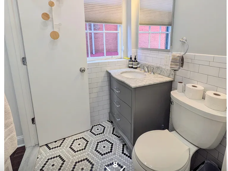 333 2nd St NE #201 — Photo 7