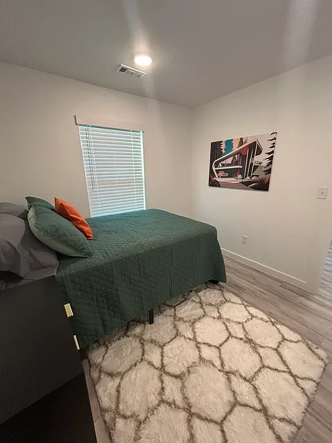 2 bed, 805 sqft, $1,700 — Photo 4