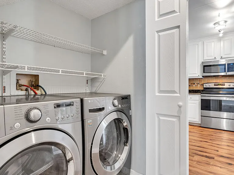 11804 Branch Mooring Dr — Photo 43