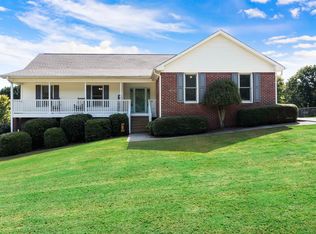 38 Cliffhanger Pointe SW, Cartersville, GA 30120