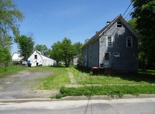 71 Brandel Ave, Lancaster, NY 14086