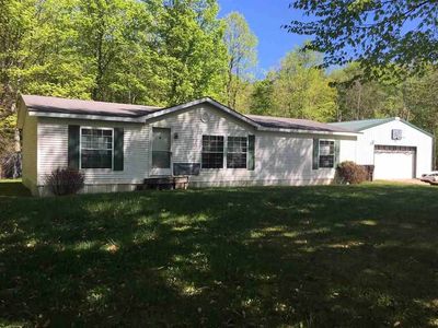 8148 M Ln, Gladstone, MI, 49837