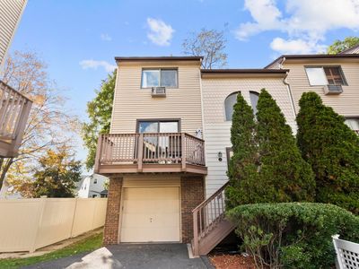 60 Lawn Avenue APT 11, Stamford, CT, 06902