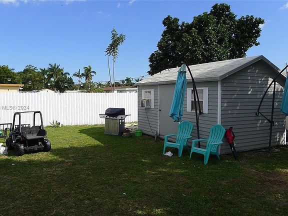 5th image of 2240 NW 192nd Ter