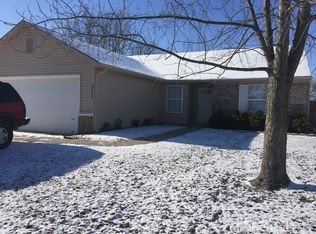 20689 Summitt Rd, Noblesville, IN 46062