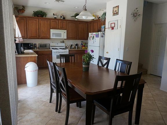3rd image of 14547 W Mauna Loa Ln