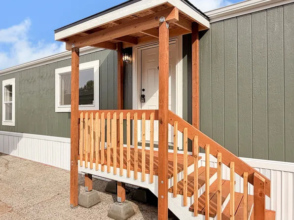 4881 SW 329th Pl Space 1, Cornelius, OR 97113