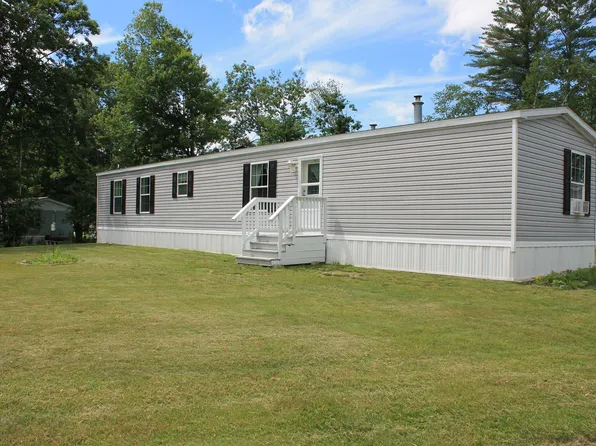 7 Arrowhead Drive, Lisbon, ME 04250