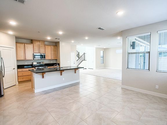 4th image of 3332 Solento Ln