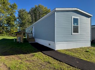 1312 Coton Ct, Liverpool, NY 13090