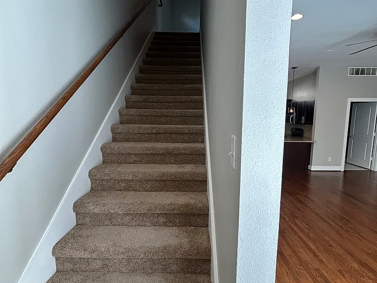 5711 Ross Ave #9 — Photo 5
