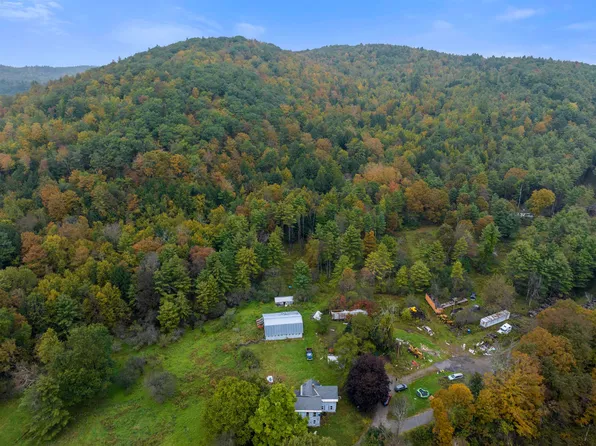 62 Olde Coach Road, Claremont, NH 03743