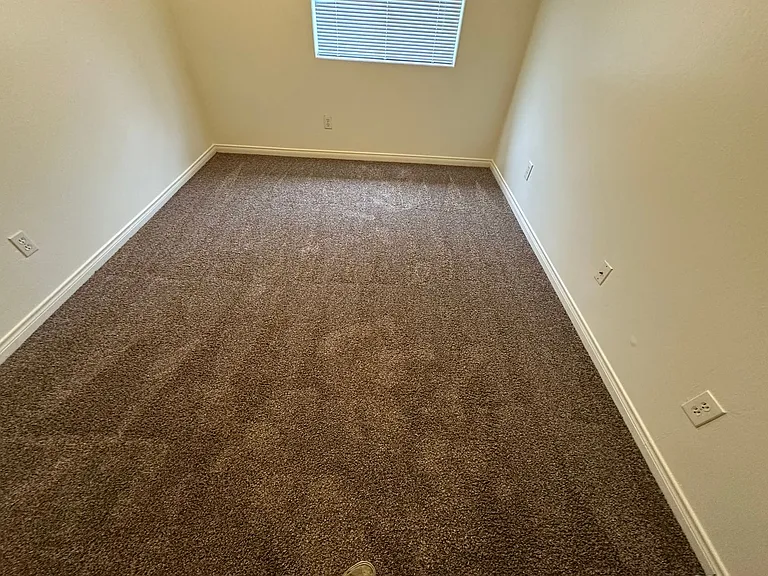 758 Greenwood Meadow Ln — Photo 9