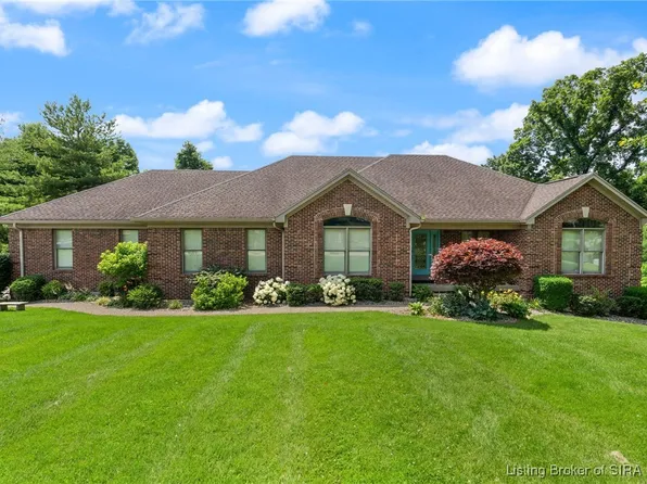 1027 Skyview Drive, New Albany, IN 47150