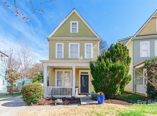 1246 Rising Oak Dr, Charlotte, NC 28206