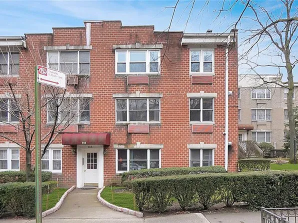 118 Prospect Park SW APT 8, Brooklyn, NY 11218