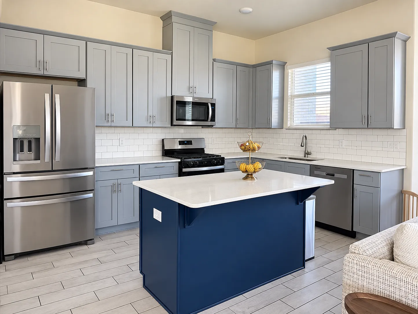 4 bed, 2.5 bath, 2049 sqft, $2,900 — Photo 1