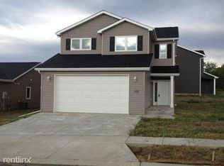 3801 Amity Cir SE, Mandan, ND 58554