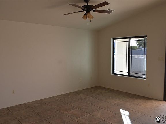 3rd image of 362 N Escamilla Ct