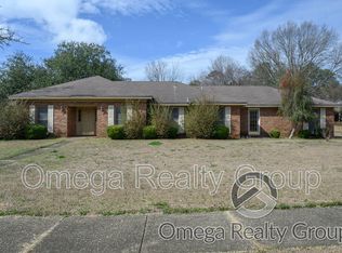 6025 Forest Grove Ct, Montgomery, AL 36117
