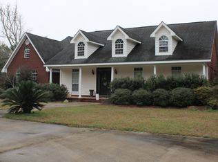 17401 John Cumbest Rd, Moss Point, MS 39562