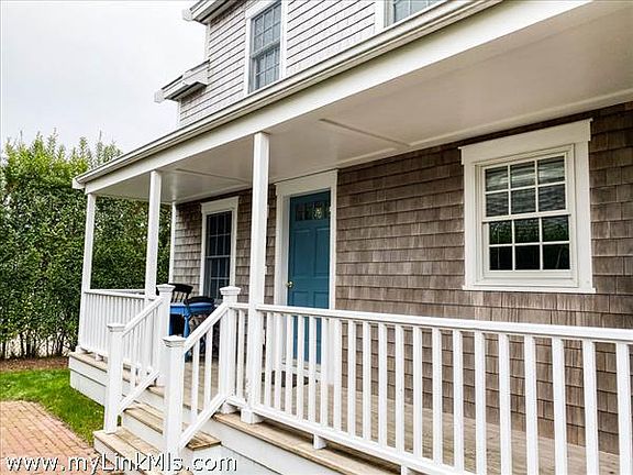 2nd image of 6B Park Cir