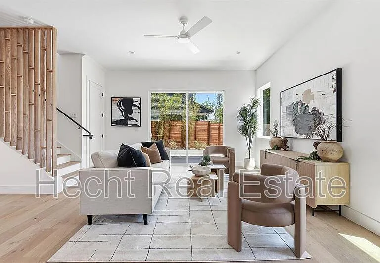502 Normandy St #1 — Photo 4