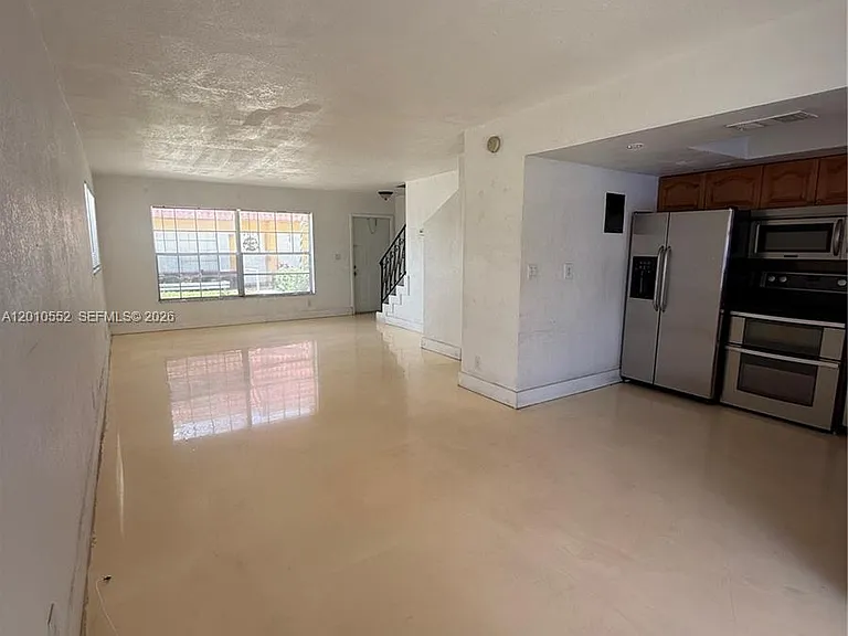 5231 NW 27th St #8A — Photo 5