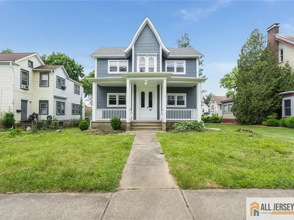 153 Belvidere Ave, Washington, NJ 07882