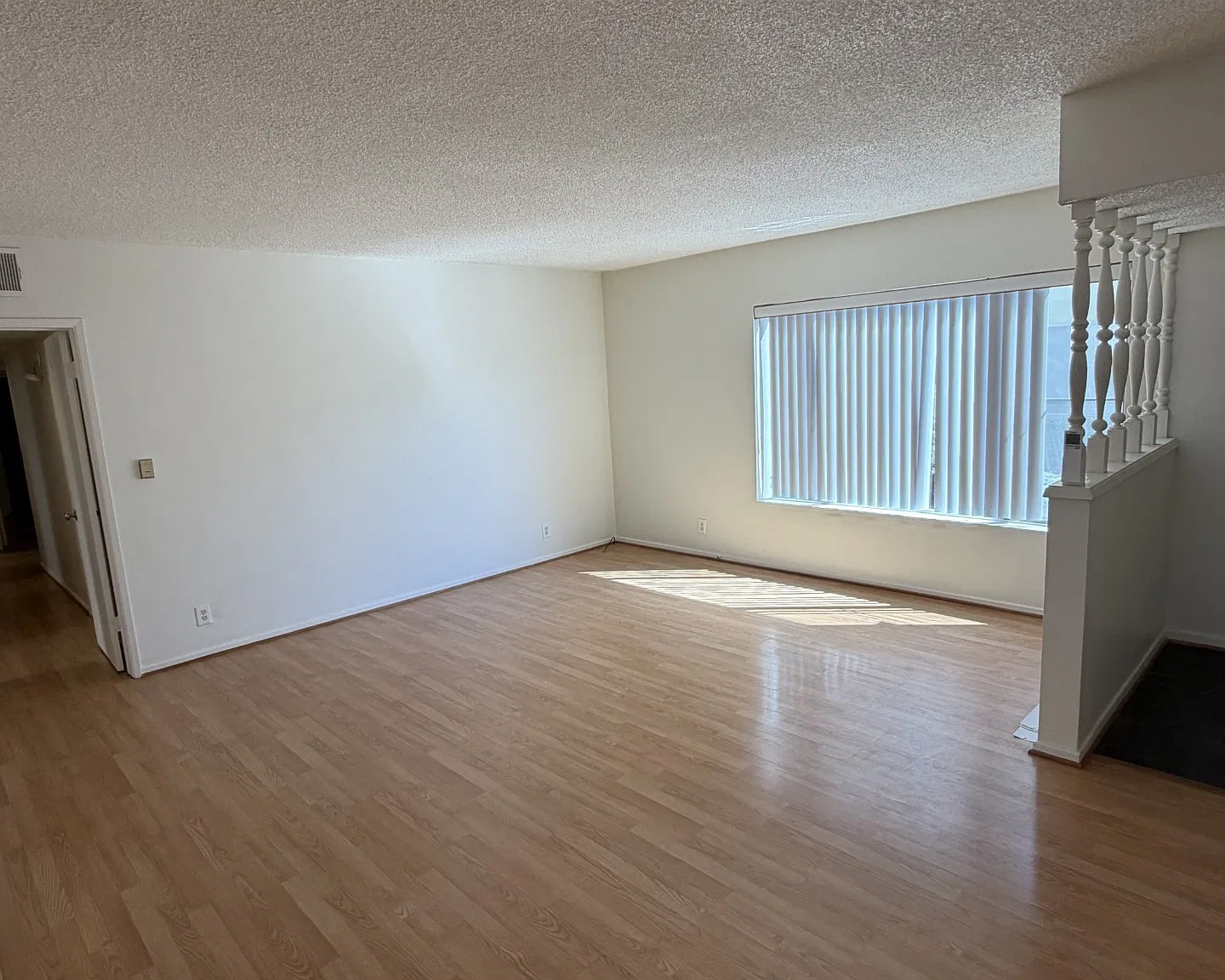 3 bed, 1325 sqft, $4,375 — Photo 2