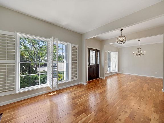 4th image of 6107 Timberline Place Ct