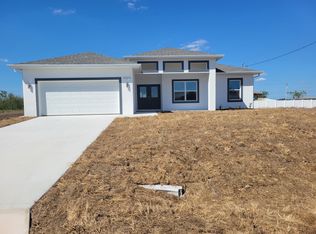 4034 24th St SW, Lehigh Acres, FL 33976