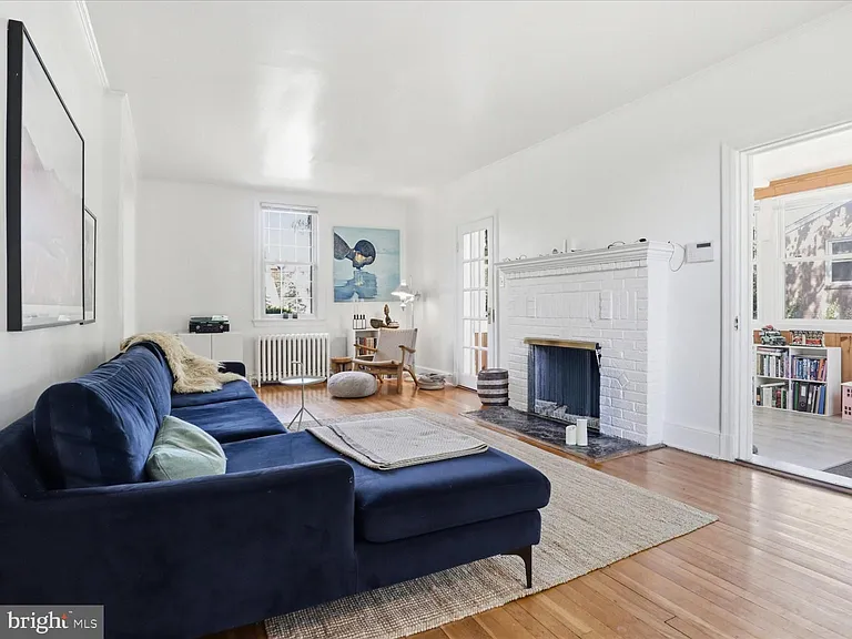 6205 29th St NW — Photo 9