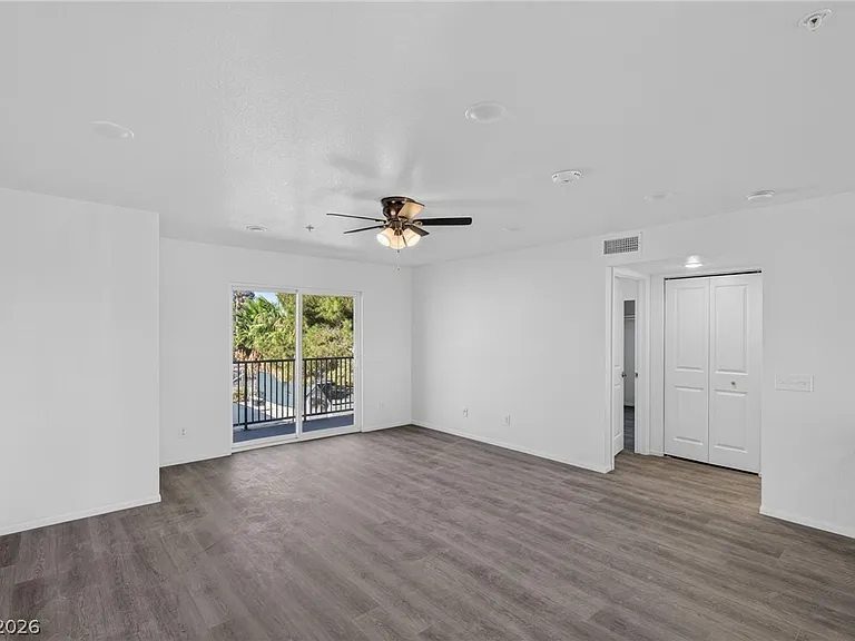2301 Seco Adobe Cir #204 — Photo 16