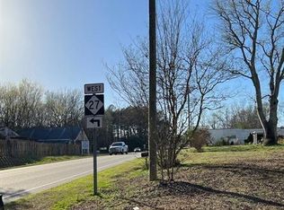 604 W Old Rd #1, Lillington, NC 27546