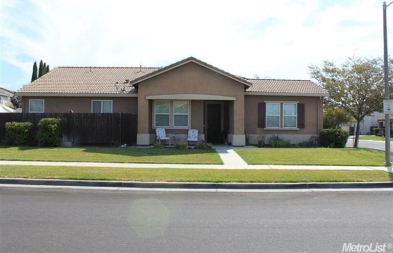 1st image of 1801 Elston Cir
