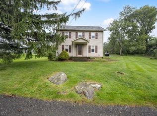 583 Montana Rd, Phillipsburg, NJ 08865