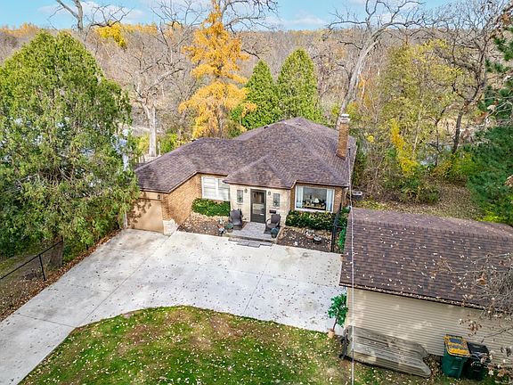 4th image of 4215 Oaklane Rd