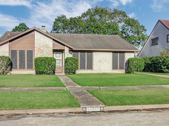 2nd image of 11527 Sagewillow Ln