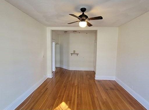 4th image of 63 Longwood Ave #3U