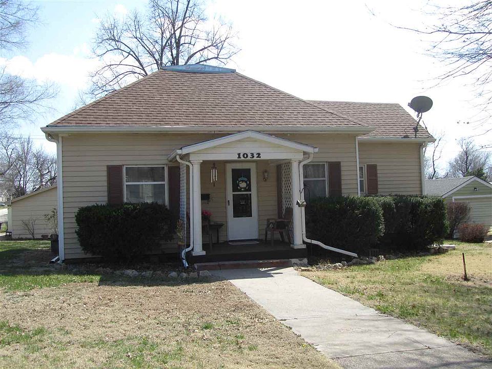 1st image of 1032 Clarke St