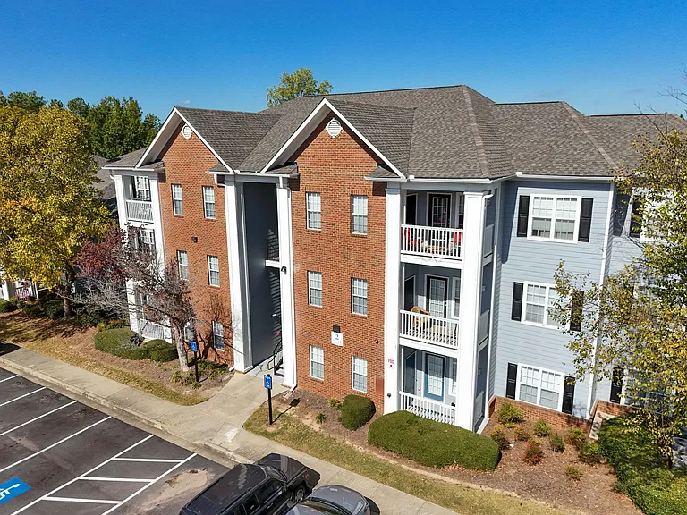 Welcome Home to Magnolia Commons