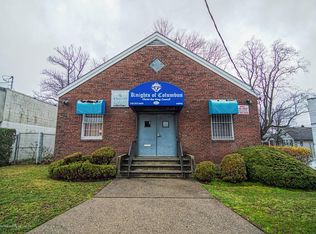 300 Manor Rd, Staten Island, NY 10314