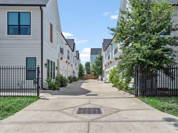 909 Oak St #C, Houston, TX 77018