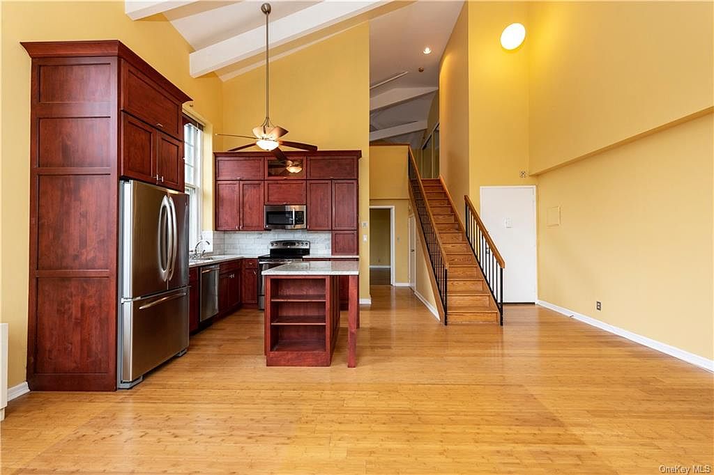 6111 Villa At The Woods Peekskill Ny 10566 Zillow